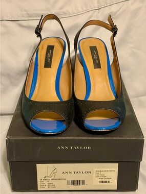 Ann Taylor Black Peep-Toe Slingback Heels with pop of Electric Blue SZ 9
